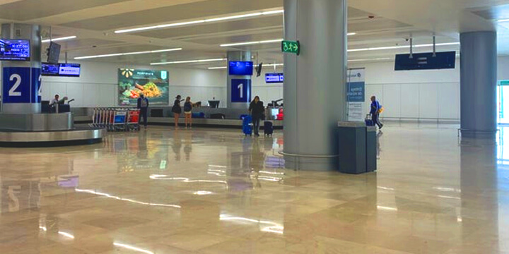 Aeropuerto Nacional de Playa del Airport